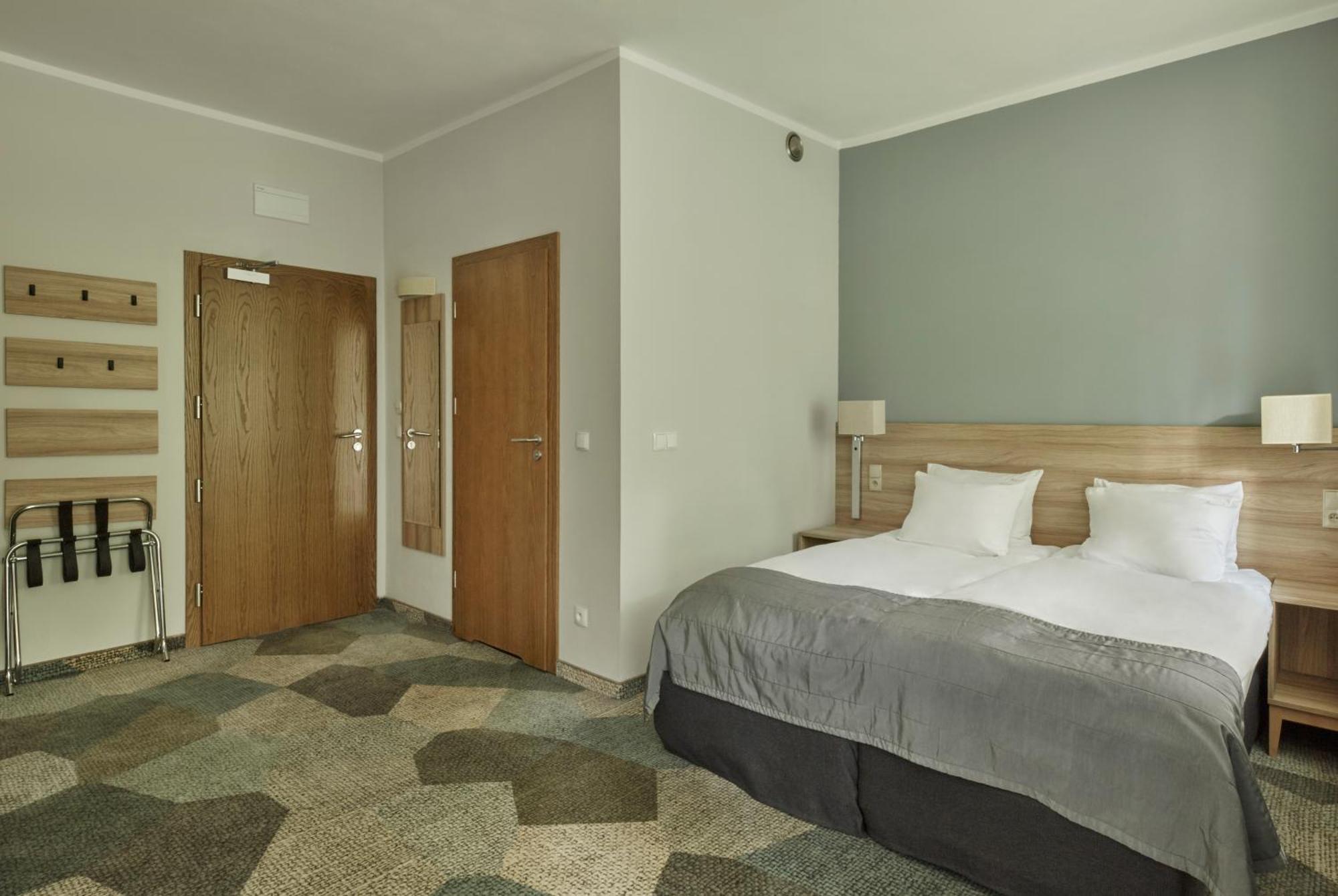 Impresja Art Resort Дужники Здрой Екстериор снимка